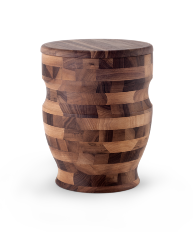 Noten houten urn