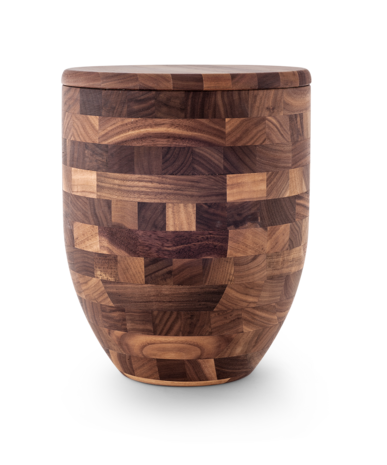 Noten houten urn vaasvorm