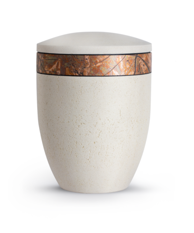 Biologisch afbreekbare urn cr&egrave;me schelpkalksteen coating met koper decoratie